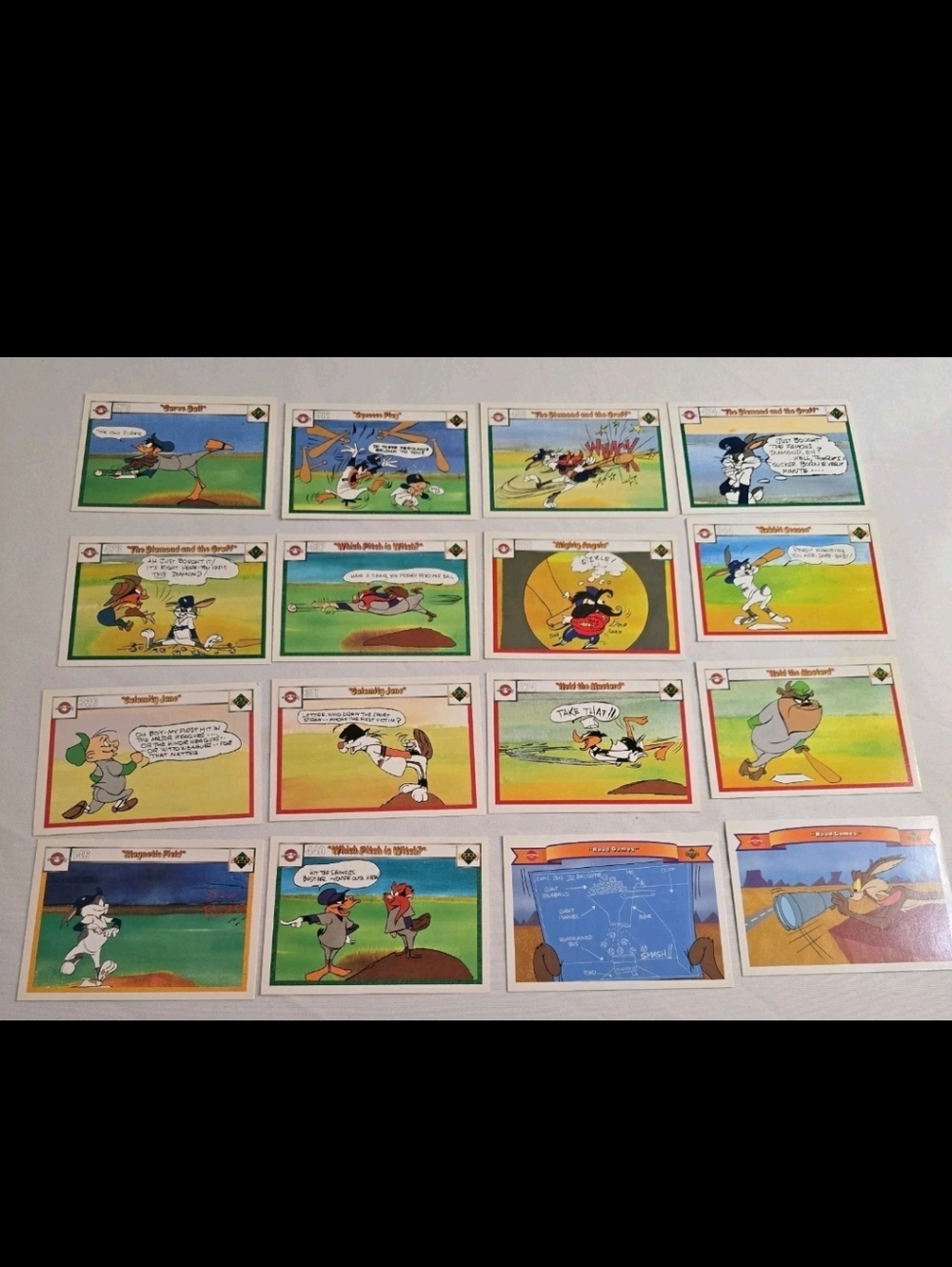 Lot of 16 Vintage 1990 Upper Deck Company Comics Baseball Looney Tunes MLB Cards